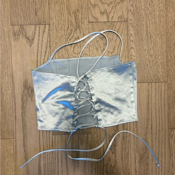 H and M Top - Picture 2 of 2